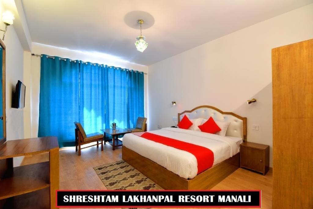 Shreshtam Lakhanpal Resort - Manali (Himachal Pradesh) — Photos 1